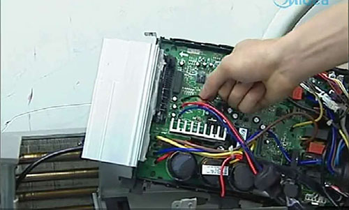 临沧美的空调电话是多少